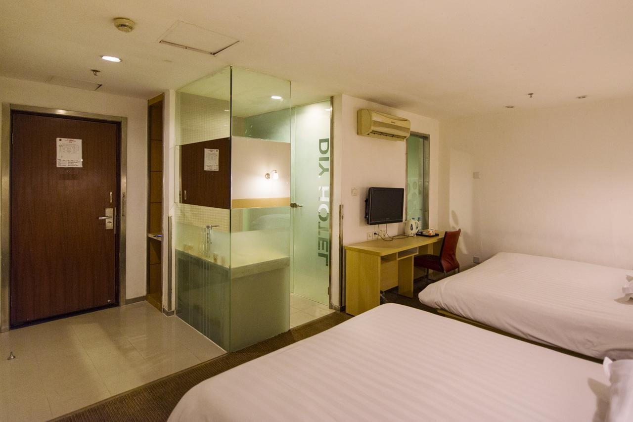 Motel Shanghai Sinan Road Екстер'єр фото