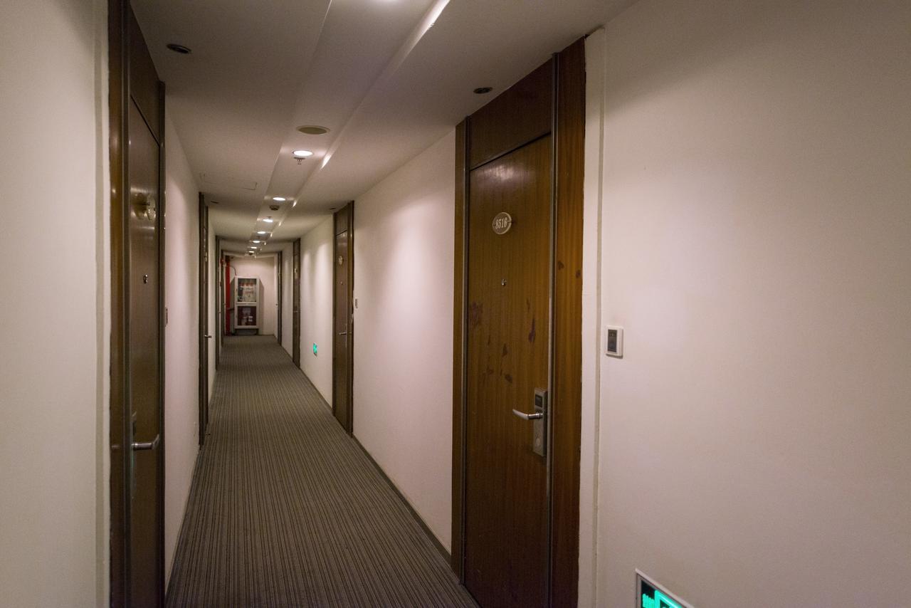 Motel Shanghai Sinan Road Екстер'єр фото