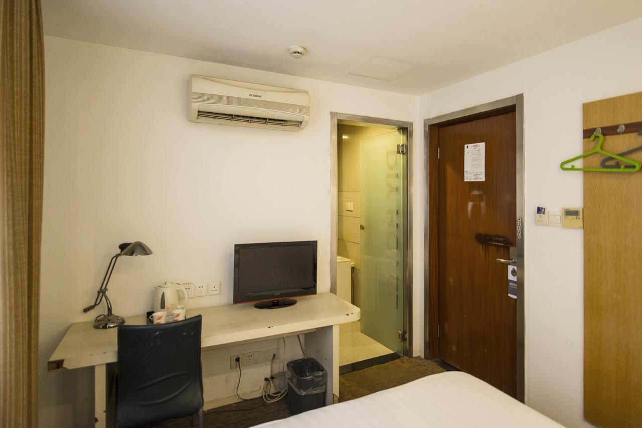 Motel Shanghai Sinan Road Екстер'єр фото