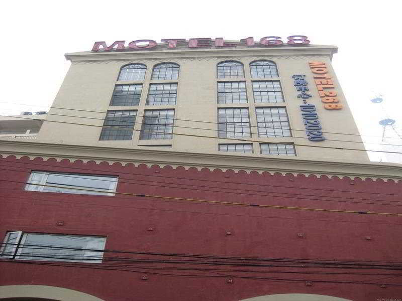 Motel Shanghai Sinan Road Екстер'єр фото