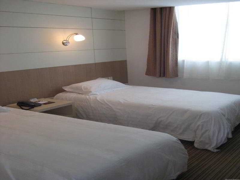 Motel Shanghai Sinan Road Екстер'єр фото